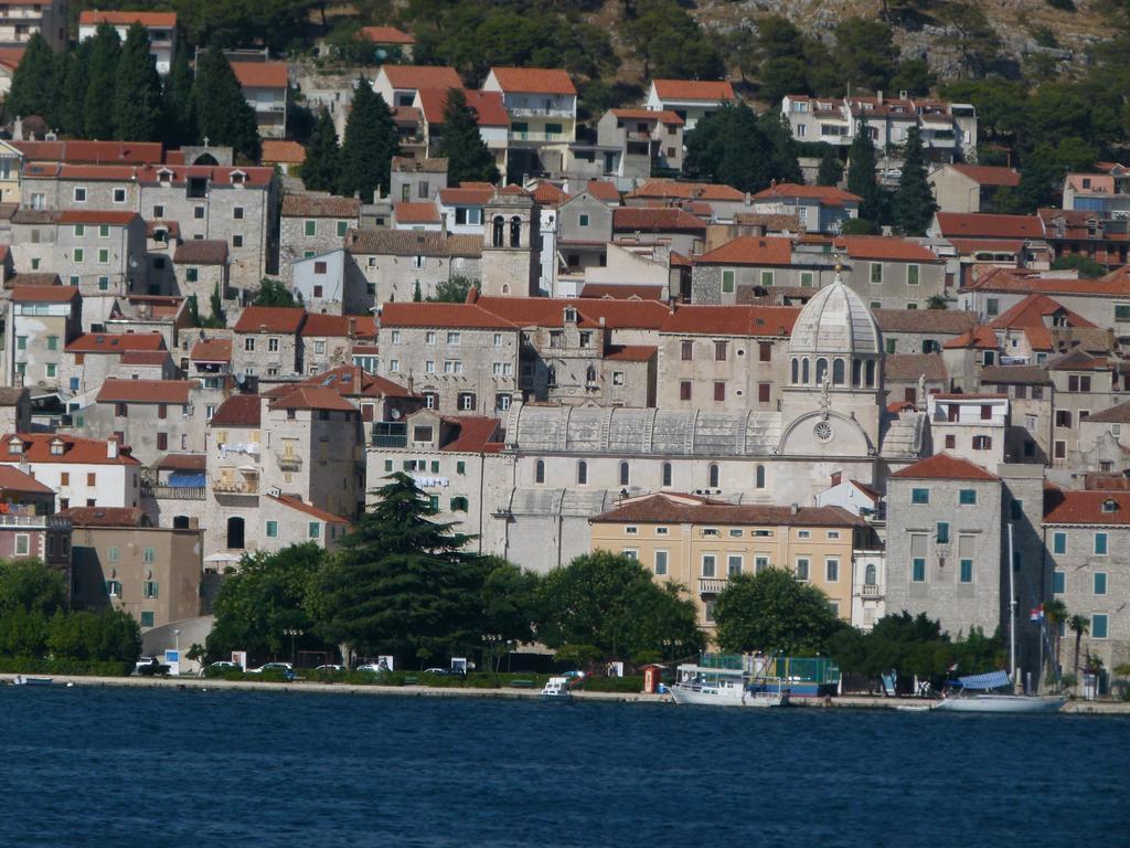 Apartment Bila Šibenik Kültér fotó